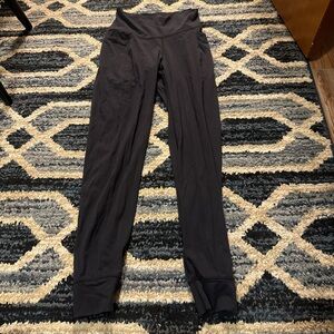 Prana Women's Black jogger with pockets!